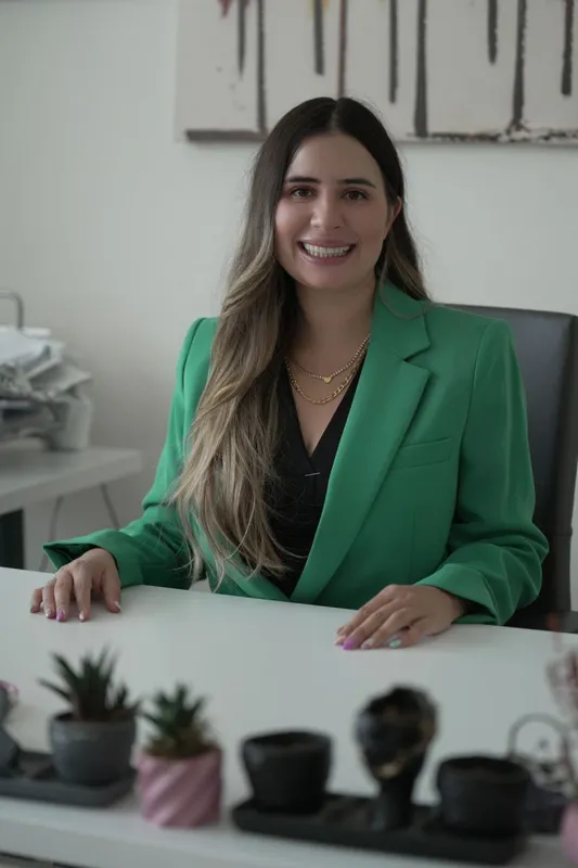 Doç. Dr. Gülce Kirazlı